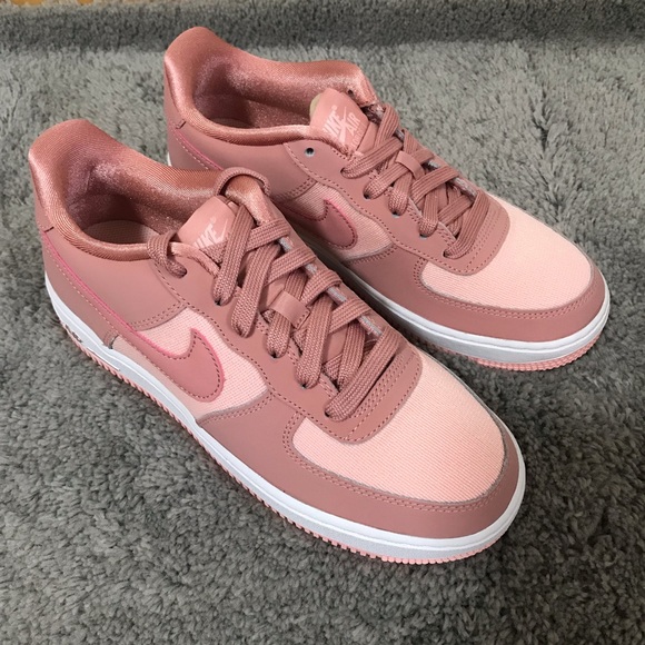 Nike Air Force 1 - Picture 3 of 6